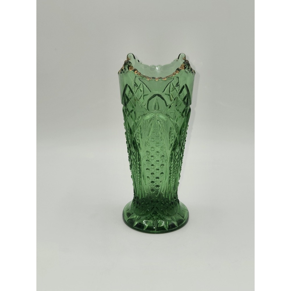 McKee Sunbeam Green Glass Vase Gold Trim‎ Scalloped Rim EAPG 6.125"